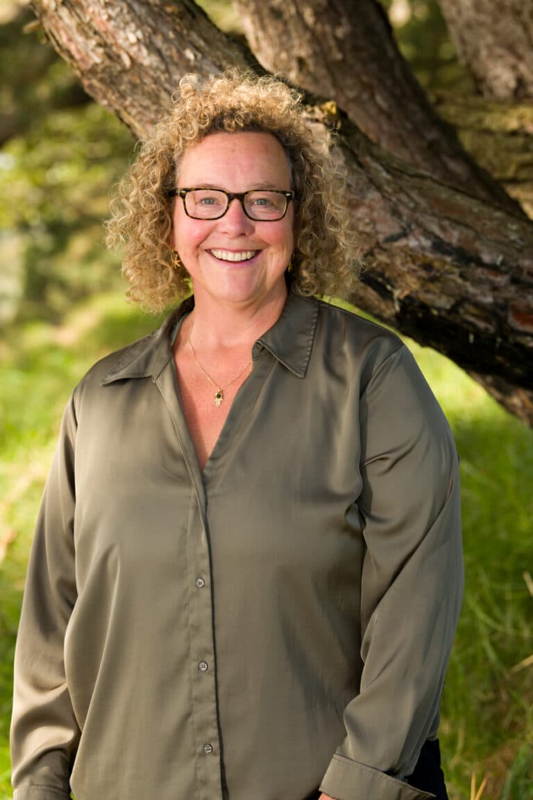 Mirjam Pluk - Hiking Zandvoort